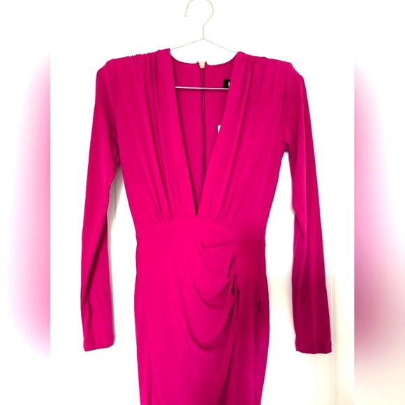 Revolve Nookie Farrah Gown In Fuschia Small - Picture 9 of 11